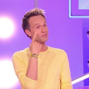 Cyril Féraud pris d'émotion sur le plateau de "Tout le monde veut prendre sa place" le jour de la fête des Pères !