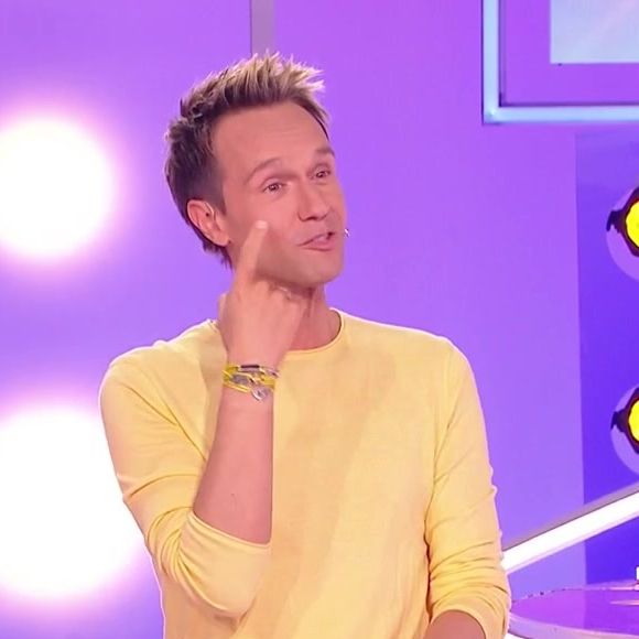 Cyril Féraud pris d'émotion sur le plateau de "Tout le monde veut prendre sa place" le jour de la fête des Pères !