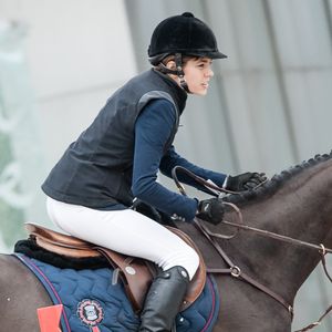 Charlotte Casiraghi sur Villi Gseckers - Longines Paris Eiffel Jumping au Champ-de-Mars à Paris, le 5 juillet 2015. CORLEONE / BORDE / BESTIMAGE