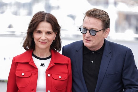 Juliette Binoche : Que fait son fils Raphaël, "beau gosse" qu'elle a eu avec  un plongeur professionnel ? : Le diaporama - Purepeople