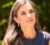 Suivant le régime du Dr Nicholas Perricone, elle mise sur des aliments anti-inflammatoires capables de préserver la jeunesse de la peau et de renforcer l’organisme. 

Le roi Felipe VI d'Espagne et la reine Letizia d'Espagne visitent l'abbaye de Montserrat à Monistrol de Montserrat, le 23 juin 2025. © Zuma Press / Bestimage