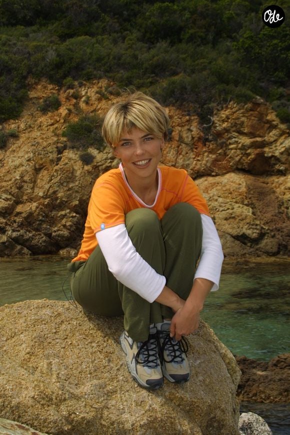 Dans la vidéo, Nathalie Vincent apparaît face à la caméra et s'adresse directement aux internautes

Archives - Exclusif Nathalie Vincent à la reserve de Scandola (Corse) JLPPA / Bestimage
