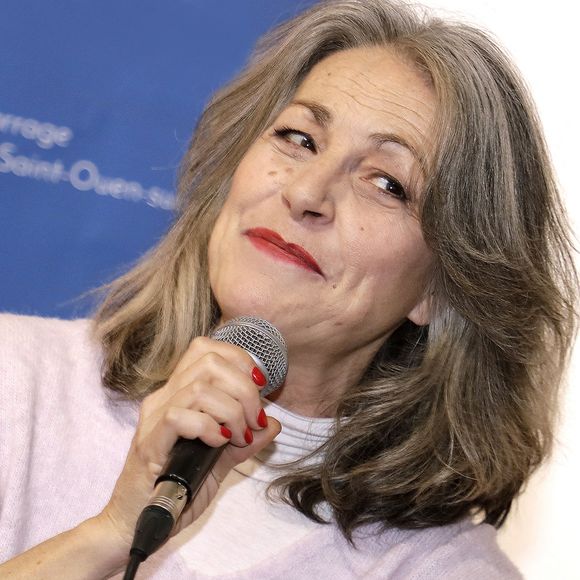 Exclusif - Lio lors de l'exposition "Ode à l'art féminin" à la galerie Amarrage à Saint-Ouen. Le 2 mars 2023
© Cédric Perrin / Bestimage