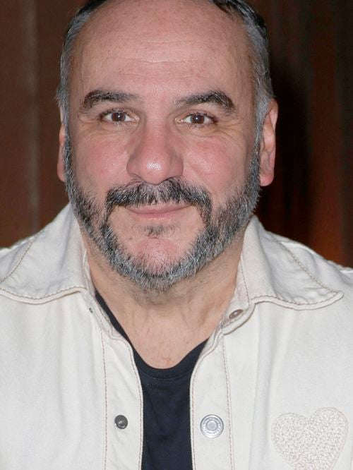 François-Xavier Demaison installé à Thuir : comment il préserve le lien avec sa fille aînée issue d'un précédent mariage et restée à Paris