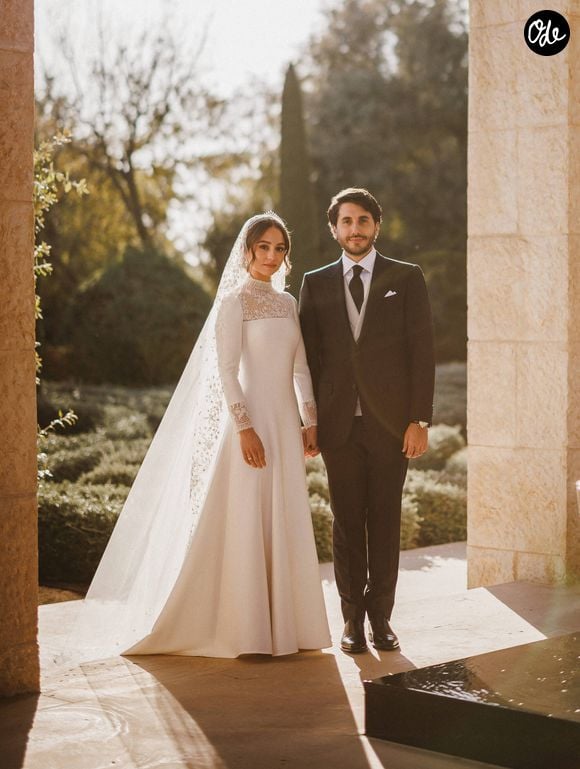 Le cliché dévoile la complicité des futurs parents ainsi que la curiosité de leur fille aînée.

Mariage de la princesse Iman de Jordanie avec Jameel Alexander Thermiotis au palais Beit al-Urdon à Amman en Jordanie le 12 mars 2023.

© Bestimage
