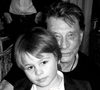 L’occasion de voir que le petit-fils de Johnny Hallyday a bien changé
La photo de Cameron pour les 7 ans de la mort de Johnny Hallyday.