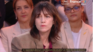 Charlotte Gainsbourg évoque la présence de de sa mère Jane Birkin dans un événement historique marquant en France:  "Je ne savais pas"