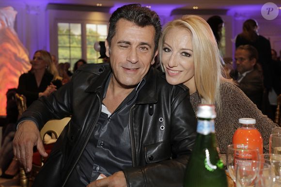 Bébert, Bebert des Forbans (Albert Kassabi) avec sa femme Astrid - L'association Citéstars fête son 24ème anniversaire lors du dîner gala de la 3ème cérémonie des étoiles d'or 2022 dans les salons de l'hôtel Intercontinental à Paris le 16 octobre 2022. © Cédric Perrin/Bestimage