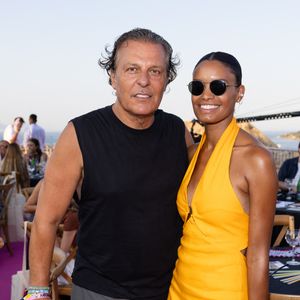 Jean-Roch et Anais Pedri en backstage de la première édition du "Do You Comedy" à la Citadelle de Saint-Tropez, Côte d'Azur, France, le 29 juin 2025. © Cyril Moreau/Bestimage