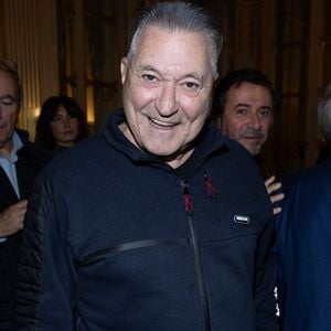Jean-Marie Bigard - Rachida Dati remet à Chantal Ladesou les insignes de Chevalier de la Légion d'Honneur au ministère de la Culture à Paris le 2 février 2026.
© Cyril Moreau / Bestimage
