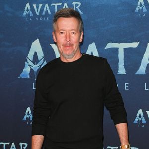 Son message a suscité le soutien de nombreuses personnalités, parmi lesquelles Nadège Beausson-Diagne, Enora Malagré, Raphaël Mezrahi, Cartman et Laurence Boccolini.

Jean-Luc Lemoine à la première du film "Avatar: La Voie de l'Eau" au cinéma Le Grand Rex à Paris, le 13 décembre 2022.

© Guirec Coadic/Bestimage