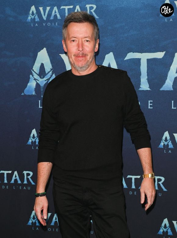 Son message a suscité le soutien de nombreuses personnalités, parmi lesquelles Nadège Beausson-Diagne, Enora Malagré, Raphaël Mezrahi, Cartman et Laurence Boccolini.

Jean-Luc Lemoine à la première du film "Avatar: La Voie de l'Eau" au cinéma Le Grand Rex à Paris, le 13 décembre 2022.

© Guirec Coadic/Bestimage