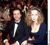 Emmanuelle Béart est aussi la mère de Nelly, née de sa longue relation avec l’acteur Daniel Auteuil,

Archives : Daniel Auteuil et Emmanuelle Béart aux César en 1990. © AGENCE / BESTIMAGE