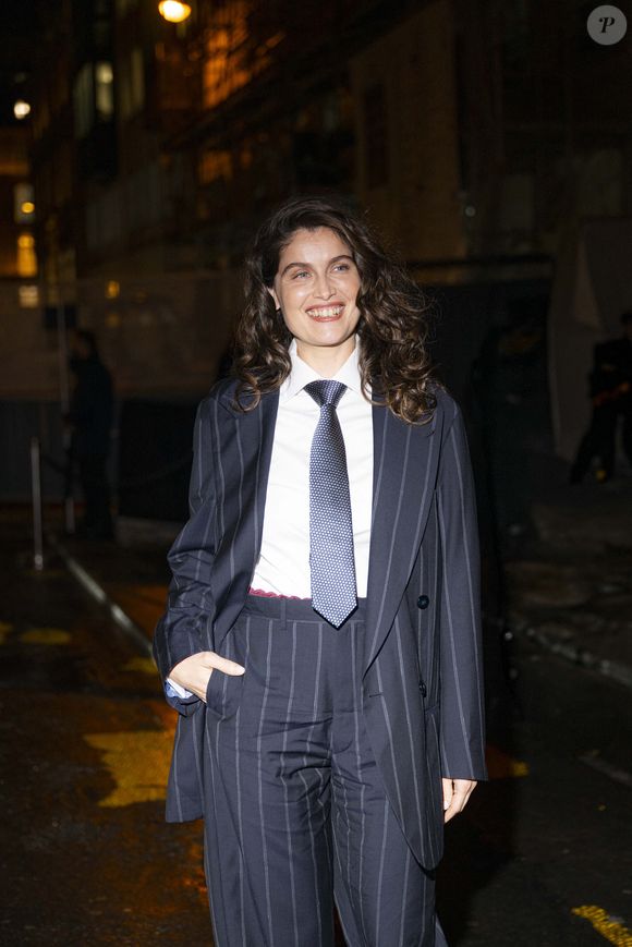 Laetitia Casta -  Les célébrités au défilé Armani Privé "Collection Haute Couture Printemps/Eté 2025" lors de la Fashion Week de Paris (PFW), le 28 janvier 2025

© Perusseau / Da Silva / Bestimage