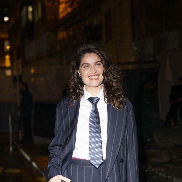 Laetitia Casta -  Les célébrités au défilé Armani Privé "Collection Haute Couture Printemps/Eté 2025" lors de la Fashion Week de Paris (PFW), le 28 janvier 2025

© Perusseau / Da Silva / Bestimage