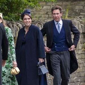 Sa grossesse avait été annoncée par la famille royale il y a trois mois.

La princesse Eugenie d'York, enceinte, et son mari Jack Brooksbank, lors du mariage de Peter Phillips et Harriet Sperling, à l'église All Saints de Kemble, le 6 juin 2026.

© GOFF  / BESTIMAGE