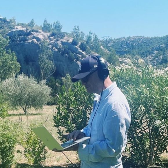 Gaëtan Roussel a acheté il y a quize ans un mas bicentenaire dans les Alpilles.
