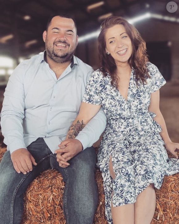Un couple emblématique de L'amour est dans le pré attend son premier enfant  après 3 ans d'amour, "de bons et de mauvais moments" - Purepeople