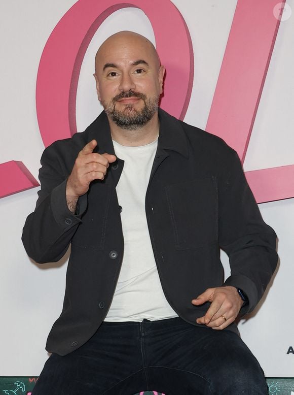 Kyan Khojandi a détaillé sa vision du couple lors d'un passage télévisé en 2025.

Kyan Khojandi - Avant-première du film "Lol 2.0" au Grand Rex à Paris le 4 février 2026. © Coadic Guirec/Bestimage