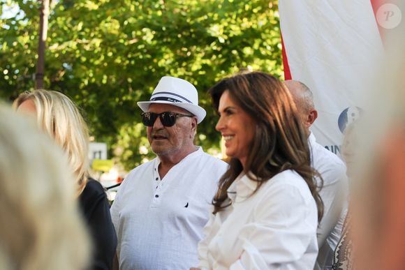 Exclusif - Jean-Marie Bigard, Caroline Barclay - Personnalités à l'exposition photographique de Paris Match "Eddie Barclay — Saint-Tropez, le sens de la fête !" place Blanqui à Saint-Tropez le 11 juillet 2025.

© Eternity / Bestimage