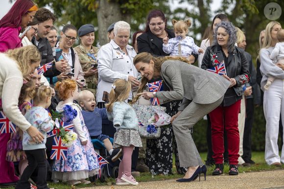 Kate Middleton visite la RAF Coningsby, dans le Lincolnshire, le 2 octobre 2025.

Photo : Julien Burton / Bestimage