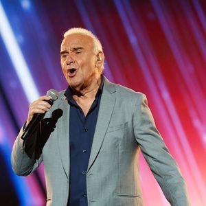 Exclusif - Michel Fugain à l'enregistrement de l'émission "M6 sur son 31" au Dôme de Paris.

Photo : Christophe Clovis / Bestimage