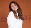Ce dimanche 12 avril 2026, la jeune femme de 28 ans a donc réalisé son premier marathon.

Diane Leyre au village lors des Internationaux de France de tennis de Roland Garros. 

Photo : Jacovides-Moreau / Bestimage