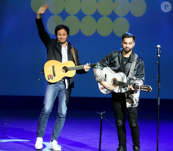 Au même titre que Kendji Girac ou encore Vianney qui sont désormais des figures régulières de l'événement. Ce 24 janvier 2024, le papa d'Edgar a relayé de rares images des coulisses via sa story Instagram.

Vianney (Vianney Bureau) et Kendji Girac Disneyland Paris a accueilli 300 enfants hospitalisés avec la Fondation Hôpitaux de Paris – Hôpitaux de France pour une journée inoubliable en compagnie de la Première Dame et présidente de la Fondation Hôpitaux de Paris – Hôpitaux de France, le parrain de l’Opération Pièces Jaunes 2020, la présidente de Disneyland Paris et d'autre personnalités à Marne-la-Vallée, France, le 29  janvier 2020.  © Dominique Jacovides/Bestimage