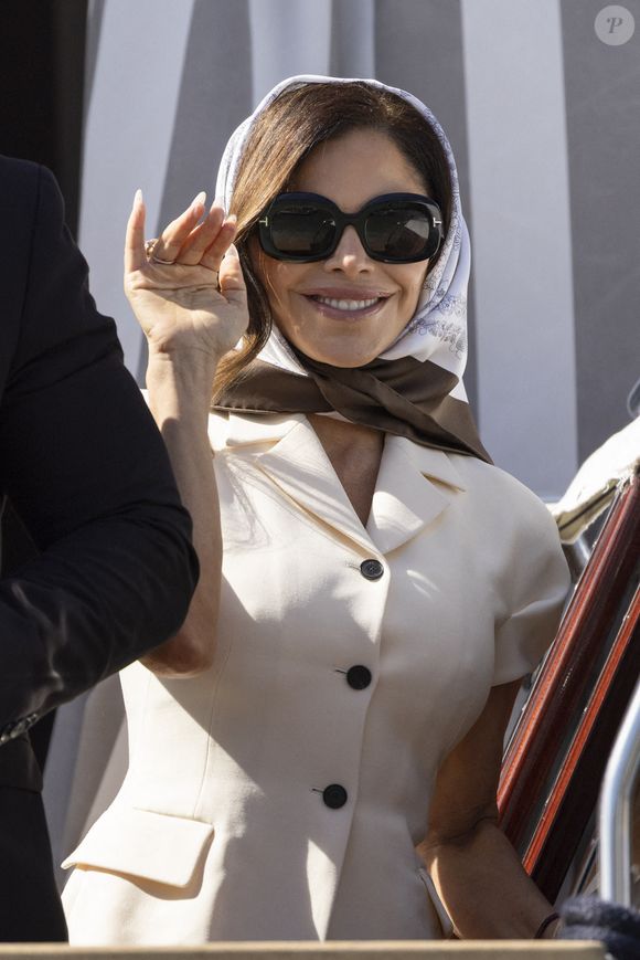 Lauren Sanchez quitte l'hôtel Aman pour assister à la cérémonie de mariage sur l'île de San Giorgio avant le mariage de Jeff Bezos et Lauren Sanchez, le 27 juin 2025 à Venise, en Italie. Photo de Marco Piovanotto/ABACAPRESS.COM