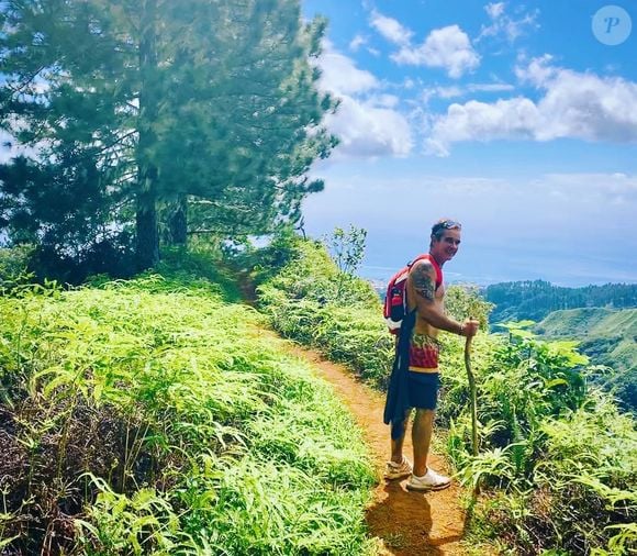 Pierre Cosso a décidé de tout plaquer pour s'offrir une nouvelle vie en Polynésie française.

Pierre Cosso, ex-acteur de "La Boom 2" qui a connu une idylle avec Sophie Marceau, a refait  sa vie à Tahiti.