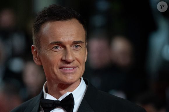 Julian McMahon a débuté comme mannequin en Australie, puis s’est fait connaître avec "Profiler" et "Charmed".

Julian McMahon a la première de The Surfer Premiere au Festival de Cannes le 17 mai 2024. Photo par Aurore Marechal/ABACAPRESS.COM