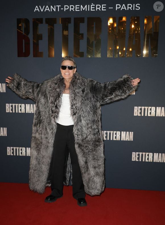 Robbie Williams était présent à Paris le vendredi 13 décembre 2024

Robbie Williams - Avant-première du film "Better Man" au Grand Rex à Paris. Le 13 décembre 2024
© Coadic Guirec / Bestimage