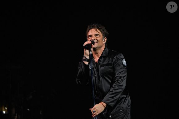 David Hallyday sur scène au Dôme de Paris à Paris, France le 12 Novembre 2024 avec son " REQUIEM TOUR " . Photo par Christophe Meng/ABACAPRESS.COM