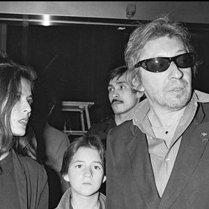 "J’ai vécu avec elle l’enfance que je n’ai pas eue. On s’est bien amusées."

Charlotte, Serge Gainsbourg et Bambou à la Nuit de la chanson
AGENCE / BESTIMAGE