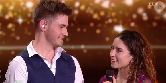 Julien Lieb et sa petite amie Amélie sur le plateau de la "Star Academy 2023"