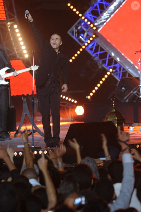 Le chanteur Faudel au concert de la tolérance 2009 organisé par M6 à Agadir, Maroc le 17 octobre 2009. Photo par Gouhier-Psaila/ABACAPRESS.COM
