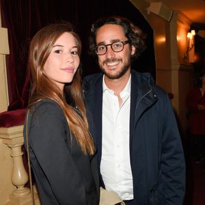 Thomas Hollande et sa compagne Emilie Broussouloux à la générale de la pièce "La Vraie Vie" au théâtre Edouard 7 à Paris, le 18 septembre 2017.
© Guirec Coadic/Bestimage
