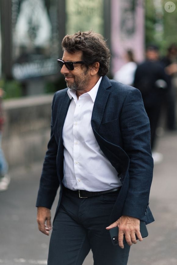 Patrick Bruel au défilé Tamara Ralph "Collection Haute Couture Automne/Hiver 2025-2026" lors de la Fashion Week de Paris, le 7 juillet 2025

© Da Silva / Perusseau / Bestimage