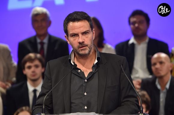 Jérôme Kerviel orateur du meeting de Nicolas Dupont-Aignan au congrès de Debout le France dans la salle Cap 15 à Paris, France, le 2 octobre 2016. © Lionel Urman/Bestimage