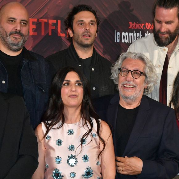 Elle se place à la sixième place du top mondial cette semaine

Gilles Lellouche, Jérôme Commandeur, Géraldine Nakache, Alain Chabat, Pio Marmai, Grégoire Ludig, Anais Demoustier - Photocall de la série Netflix "Astérix et Obélix: le combat des chefs" au Cirque d'Hiver Bouglione à Paris le 29 avril 2025. © Veeren/Bestimage