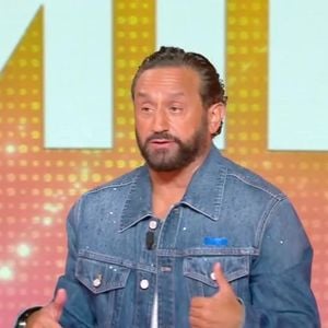 Cyril Hanouna a pris les commandes de la première de la saison 2 de "Tout beau, tout neuf" ce lundi 31 août 2026

Capture d'écran TBT9 / W9