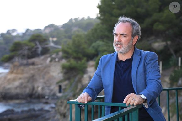 Bruno Solo - Les célébrités posent sur la terrasse de l'hôtel "Le Provencal" lors de la 5ème édition du festival de Porquerolles à Giens, le 14 juin 2024.
© Chavaroche//Bestimage