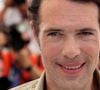Ce cliché a été publié à l'occasion du 46e anniversaire du papa.
Le réalisateur Nicolas Bedos au photocall de "Mascarade" lors du 75ème Festival International du Film de Cannes, le 28 mai 2022.
© Dominique Jacovides / Bestimage