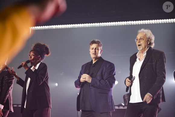 Phil Barney, Patrick Hernandez lors du concert Stars 80 vs Stars 90 au stade Decathlon Arena à Lille le 6 juin 2025. Ce concert sera diffusé en direct sur M6 le 7 juin 2025

© Jack Tribeca / Bestimage