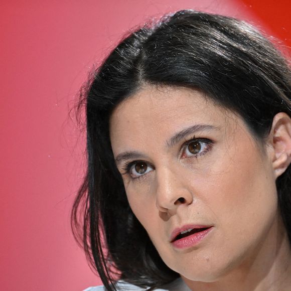 Marine Le Pen lors de l'émission Face à Face avec Apolline de Malherbe organisée par BFM à Paris, France le 6 mai 2024. Photo by Tomas Stevens/ABACAPRESS.COM