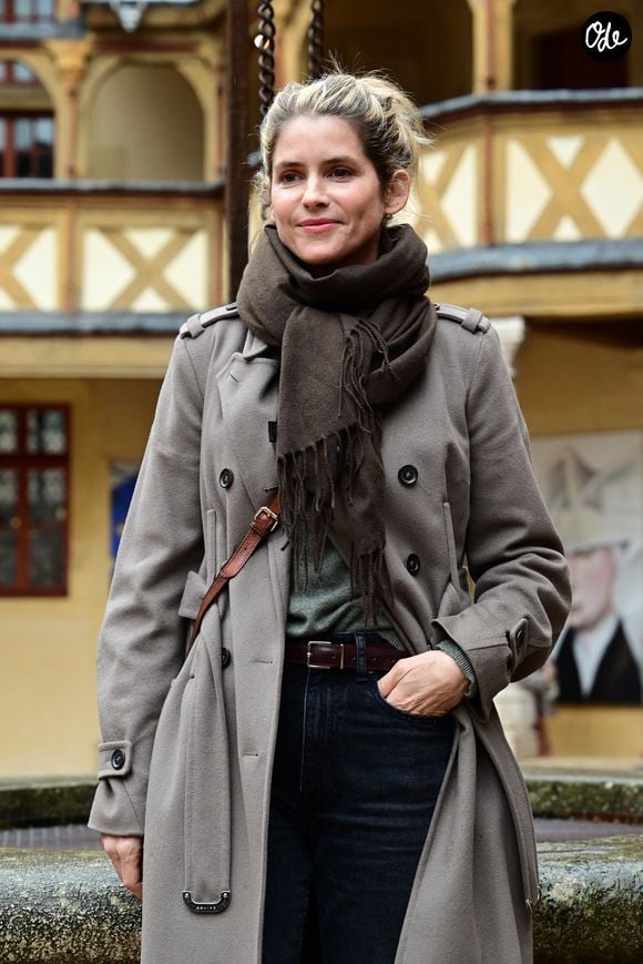 Alice Taglioni lors de la 165e vente aux enchères des Hospices de Beaune, plus de 18 millions d'euros récoltés grâce à la vente de 538 lots au profit de deux associations : l'Institut Robert-Debré du cerveau de l'enfant et Enfance et handicap en Côte-d'Or, le 16 novembre 2025. Un enchérisseur chinois remporte la pièce de charité pour 400 000 euros
© Romain Doucelin / Bestimage