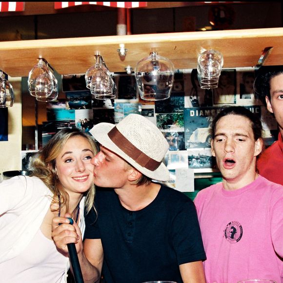 Julie et Guillaume Depardieu font la fête au restaurant "le daytona" lors du festival de Deauville en 1996. ©Angeli-Rindoff/Bestimage