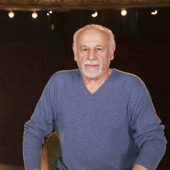 Exclusif - Francis Perrin lors du tournage de "Sur Scène Avec" à Paris le 7 novembre 2024.