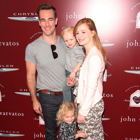 James Van Der Beek, la star de la série pour adolescents des années 1990 "Dawson's Creek", est décédé mercredi à l'âge de 48 ans après une bataille contre le cancer, a annoncé sa femme sur les médias sociaux.
Crédit : Backgrid USA / Bestimage