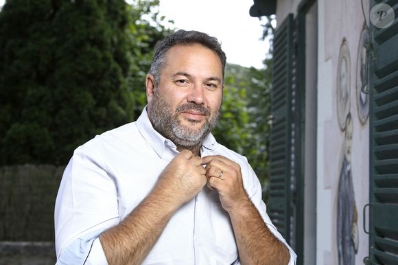Rendez-vous avec Bruce Toussaint lors de la 5ème édition des écrivains chez Gonzague Saint Bris à Chanceaux-près-Loches le 27 août 2023.

© Cédric Perrin / Bestimage
